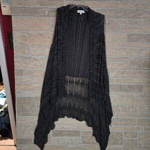 Grace & Lace boho lace knit vest hankerchief hem gray S